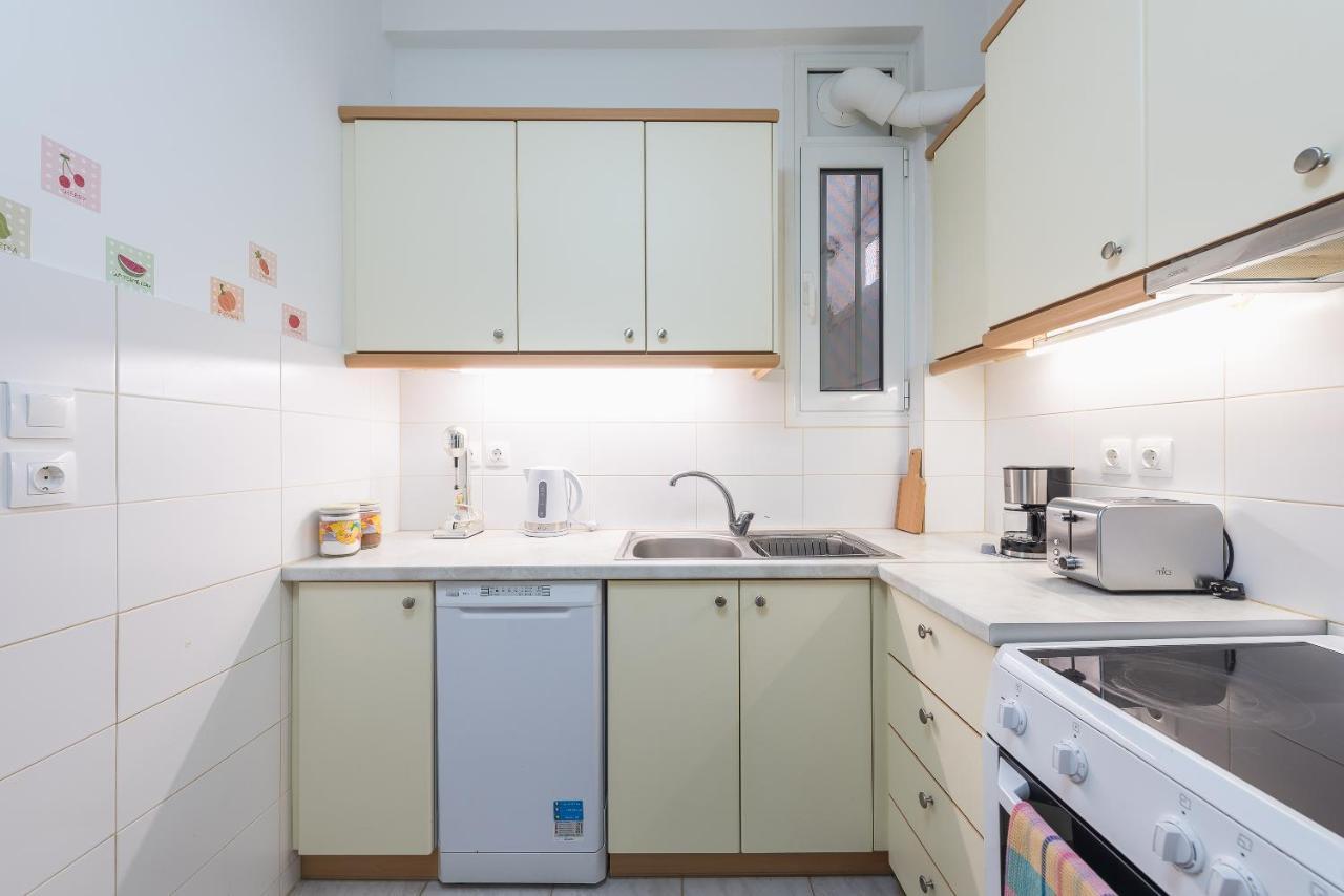 Apartment Pagkrati 2 Bedroom For 4 Persons Athens
